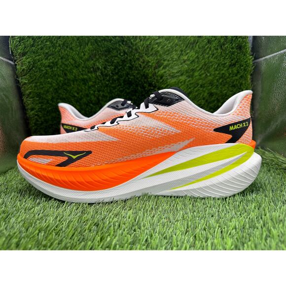 Hoka One One Mach X 3 1168720-WNG Athletic Sneaker Men\'s 13D White Knit Running